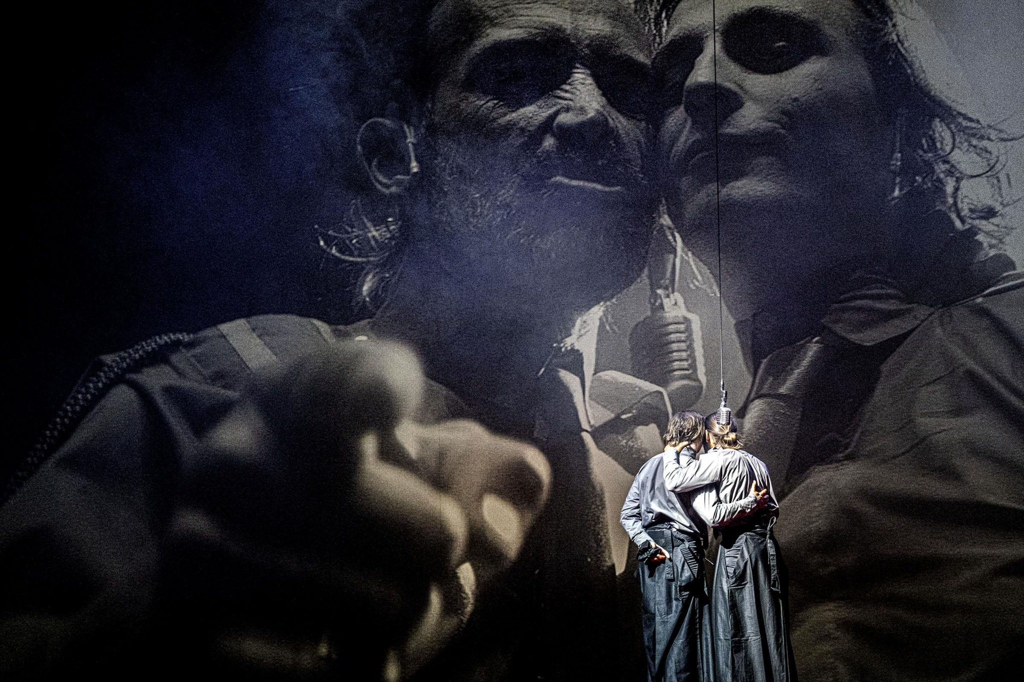 DOCUMENTÁRIO: A VIDA - CINEMA