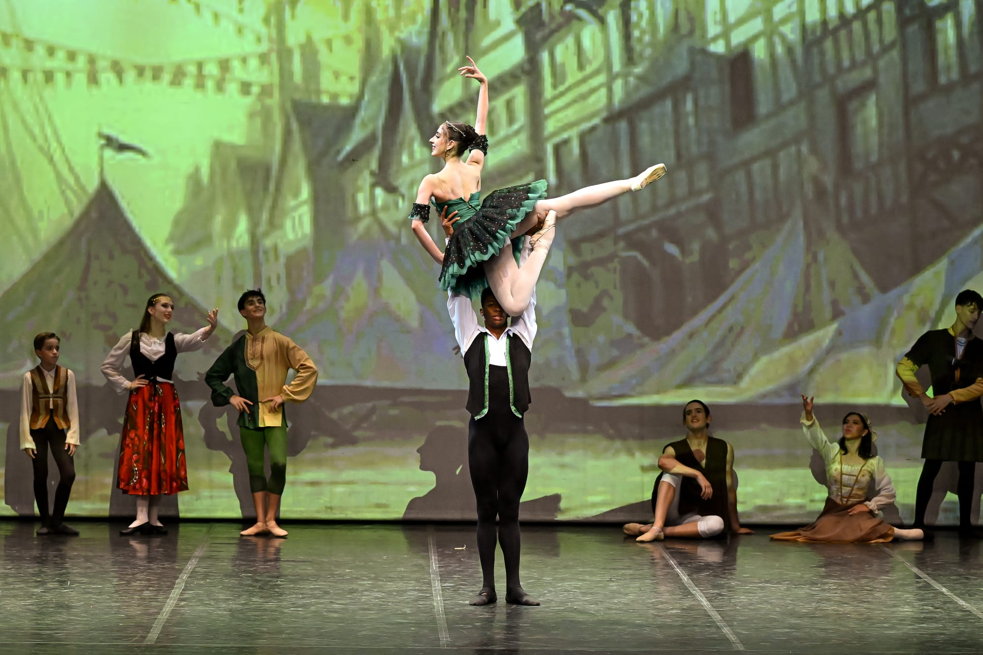 GALA INTERNACIONAL DE DANçA EM LEIRIA - DANçA