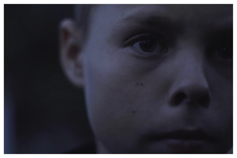 CANçõES DE UMA TERRA EM LUME BRANDO - CINEMA